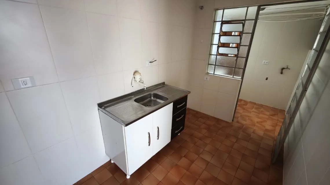 2-bedroom apartment on the 20th floor with 1 parking spot — photo 2