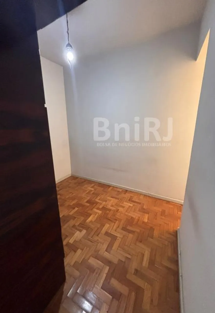 Apartment with 2 bedrooms and built-in wardrobes — photo 9