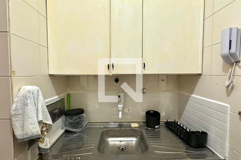 Apartamento mobiliado de 42 m² com 1 banheiro — photo 18