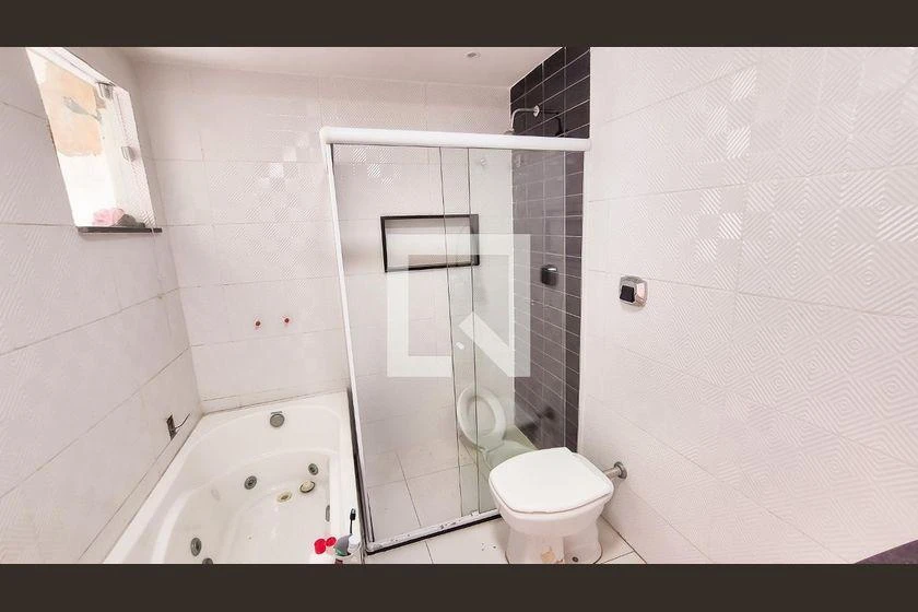 Мебльований будинок 600 м² з 5 спальнями та 3 ванними — photo 25