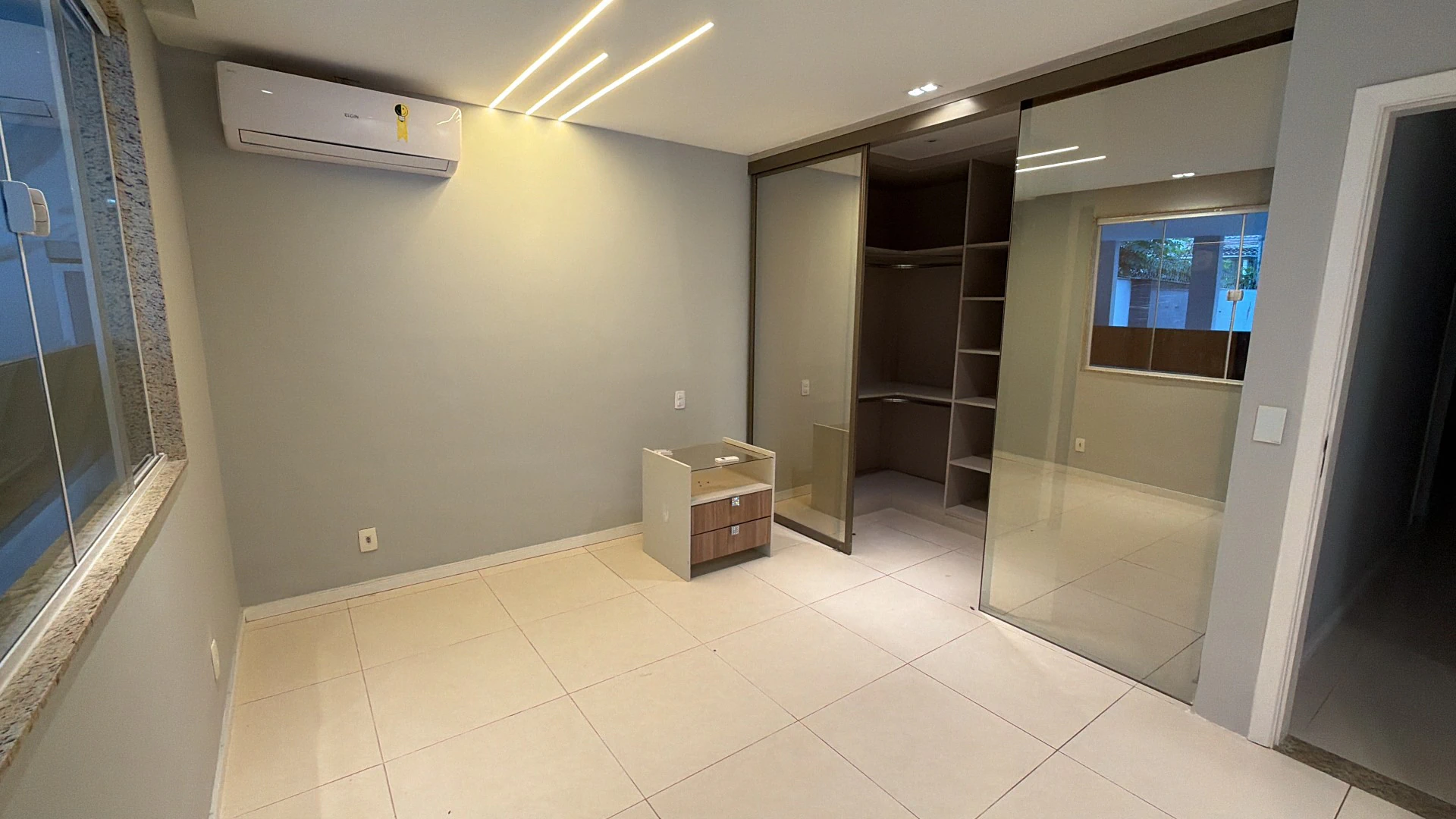 House, 220 m², with a grill on the balcony — photo 2