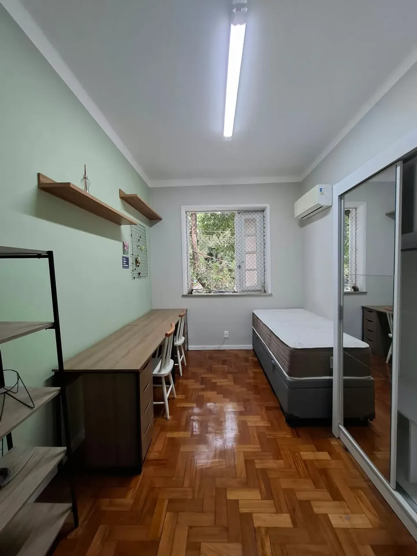 Квартира 60 м² з видом на парк та робочим місцем — photo 3