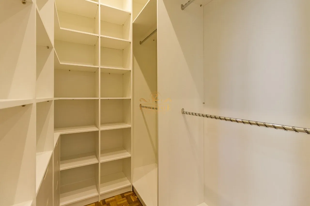 Apartamento de 137 m² con 3 dormitorios y acabados premium — photo 9