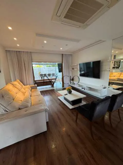Furnished house with 4 bedrooms and open-plan gas kitchen — photo 11