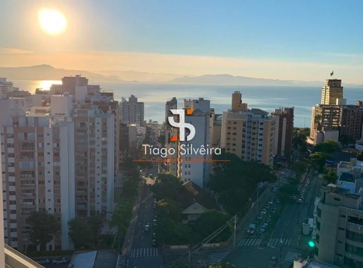 Apartamento mobiliado com vista da cidade e da água — photo 8