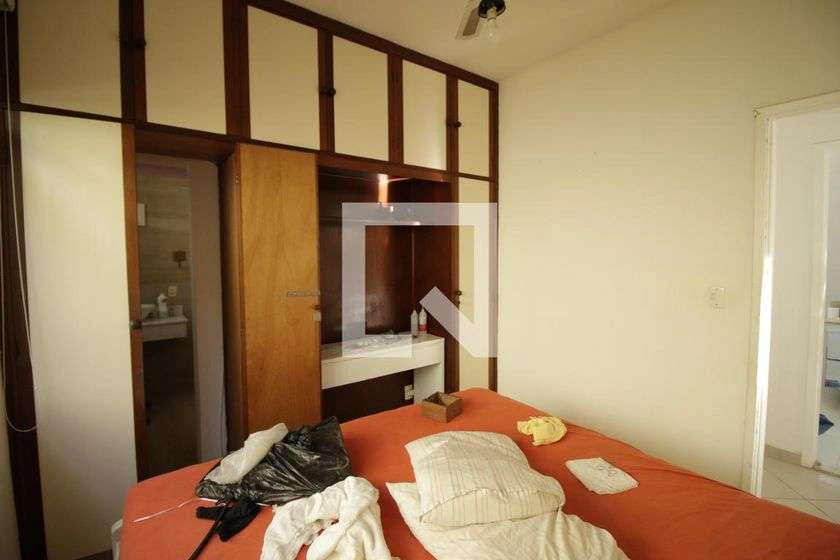 Casa de 381 m² com 7 quartos, 4 banheiros e jardim — photo 15