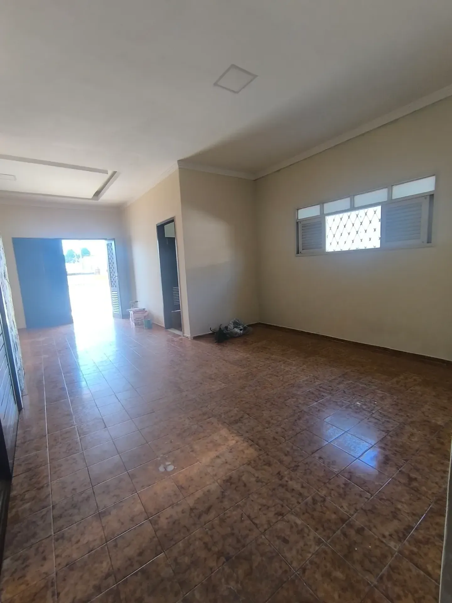 House, 300 m², with a grill on the balcony — photo 9