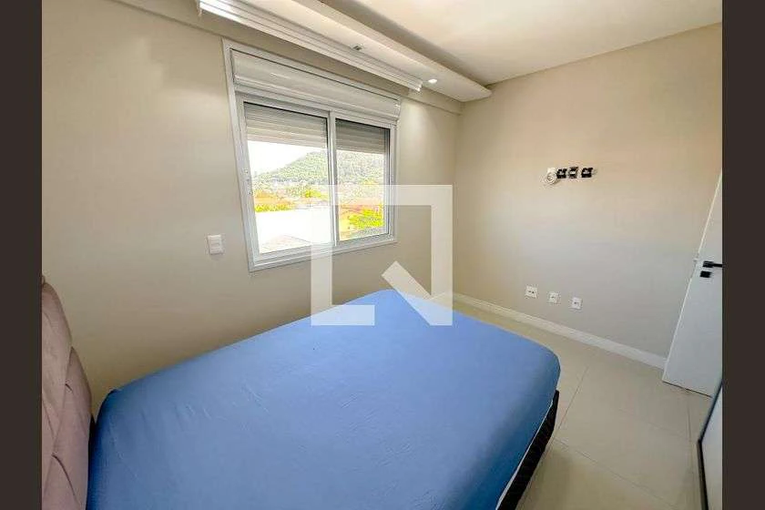 Furnished apartment with 2 bedrooms and an en-suite suite — photo 12