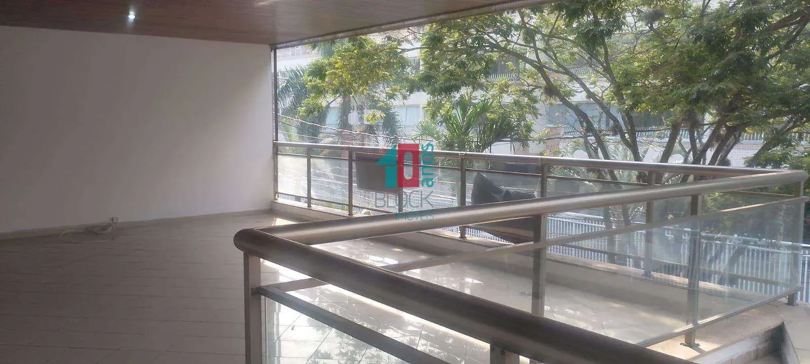 3-bedroom apartment with a suite and balcony, 130 m² — photo 27