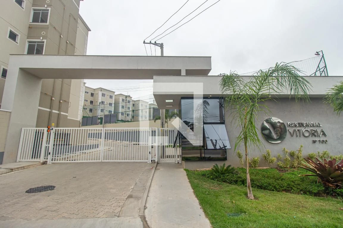 Unfurnished 2-bedroom apartment with private garden — photo 49