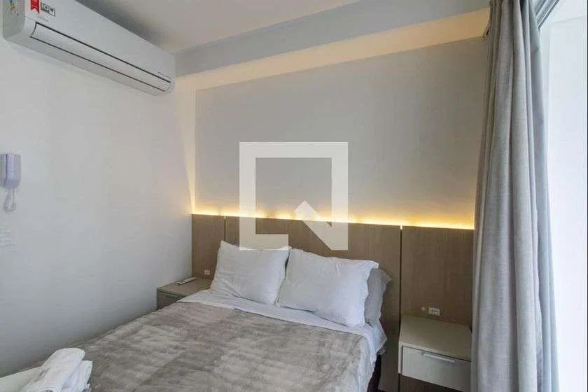 Furnished studio, 20 m², with a home office — photo 13