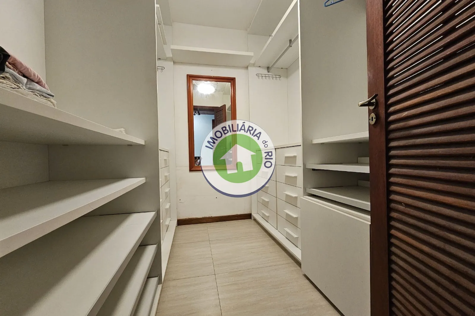 Casa com 5 quartos e fogão a gás — photo 27