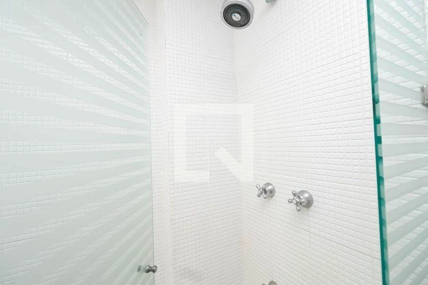 626 m² penthouse with 4 bedrooms and 3 parking spaces — photo 38