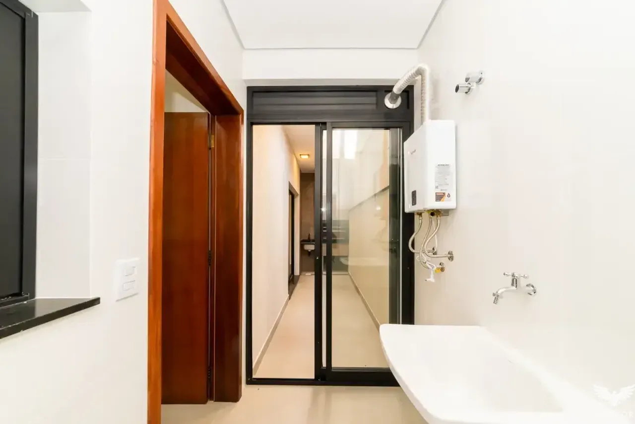 House with private BBQ, 230 m² and 2 parking spaces — photo 17