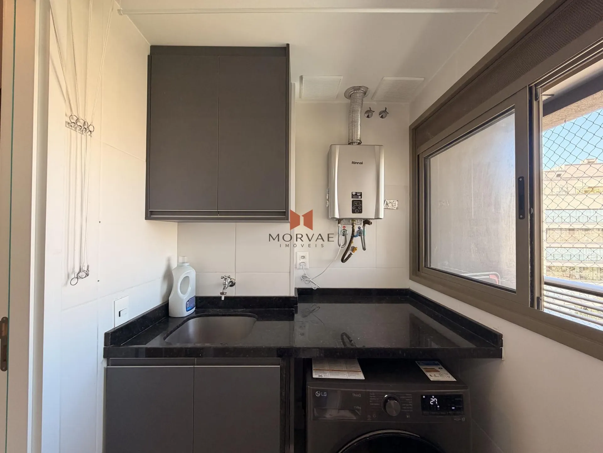 3 quartos e janelas do piso ao teto: apartamento de 125 m² — photo 17