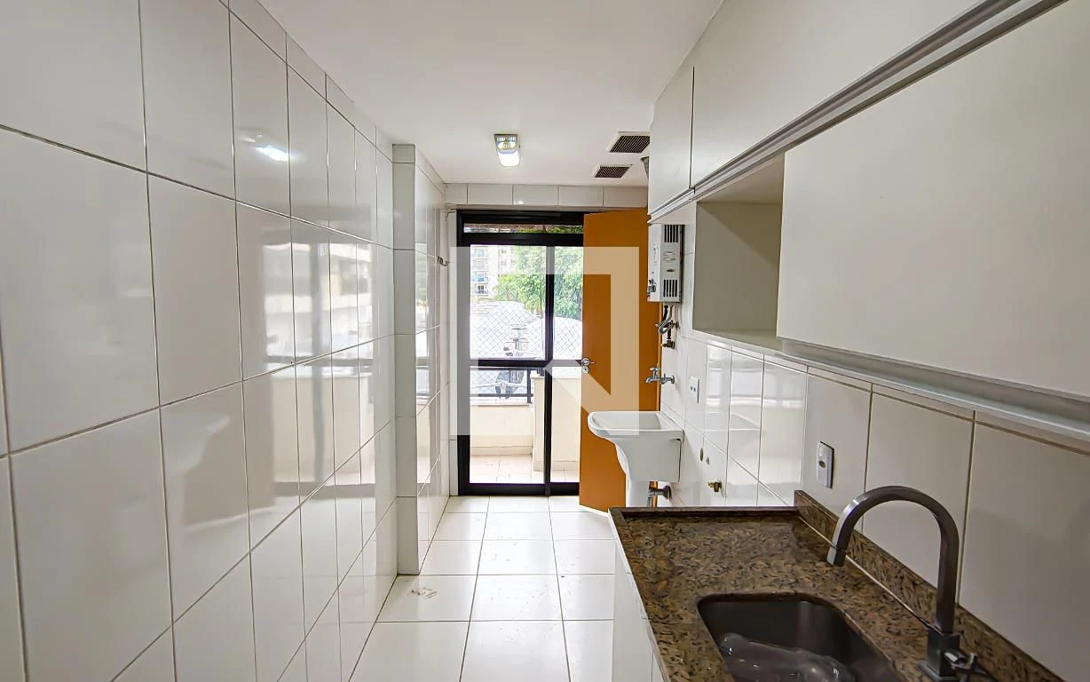 3-bedroom apartment in a building with a sauna — photo 5