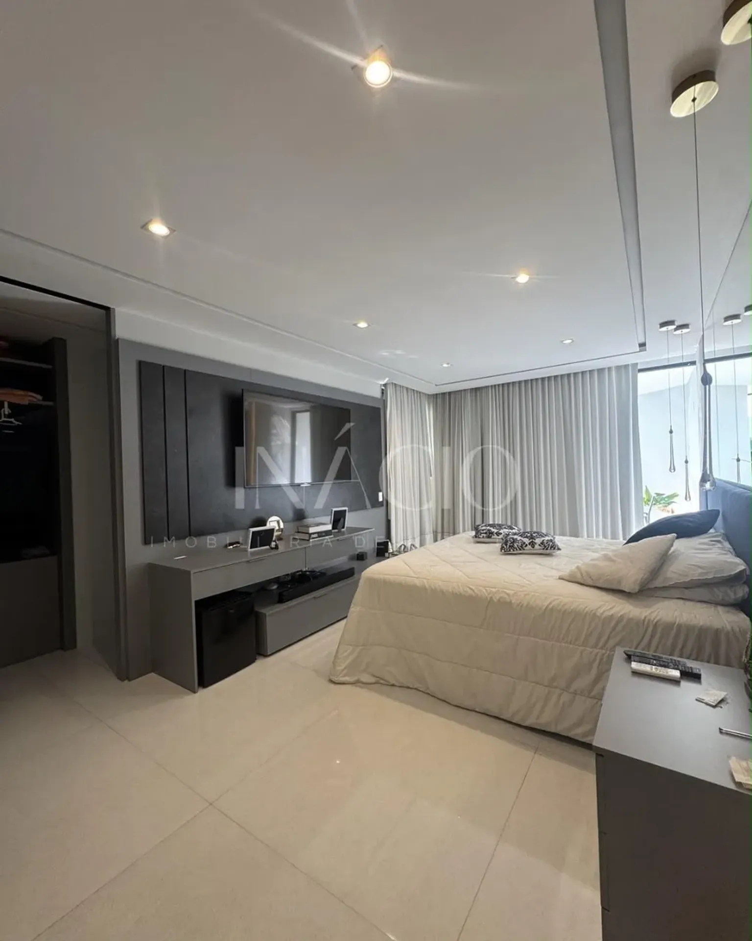 Furnished house with open-plan kitchen and 6 en-suites — photo 30