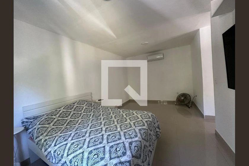 Gated house with 4 bedrooms and a gas kitchen — photo 43