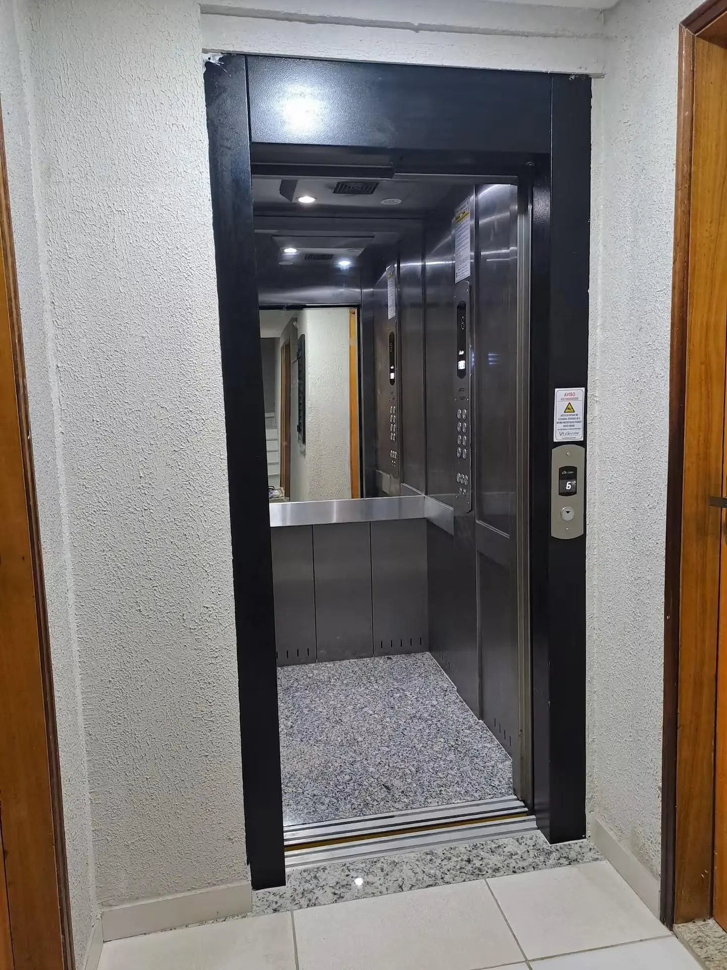 Apartamento mobiliado de 1 quarto com cozinha americana — photo 27