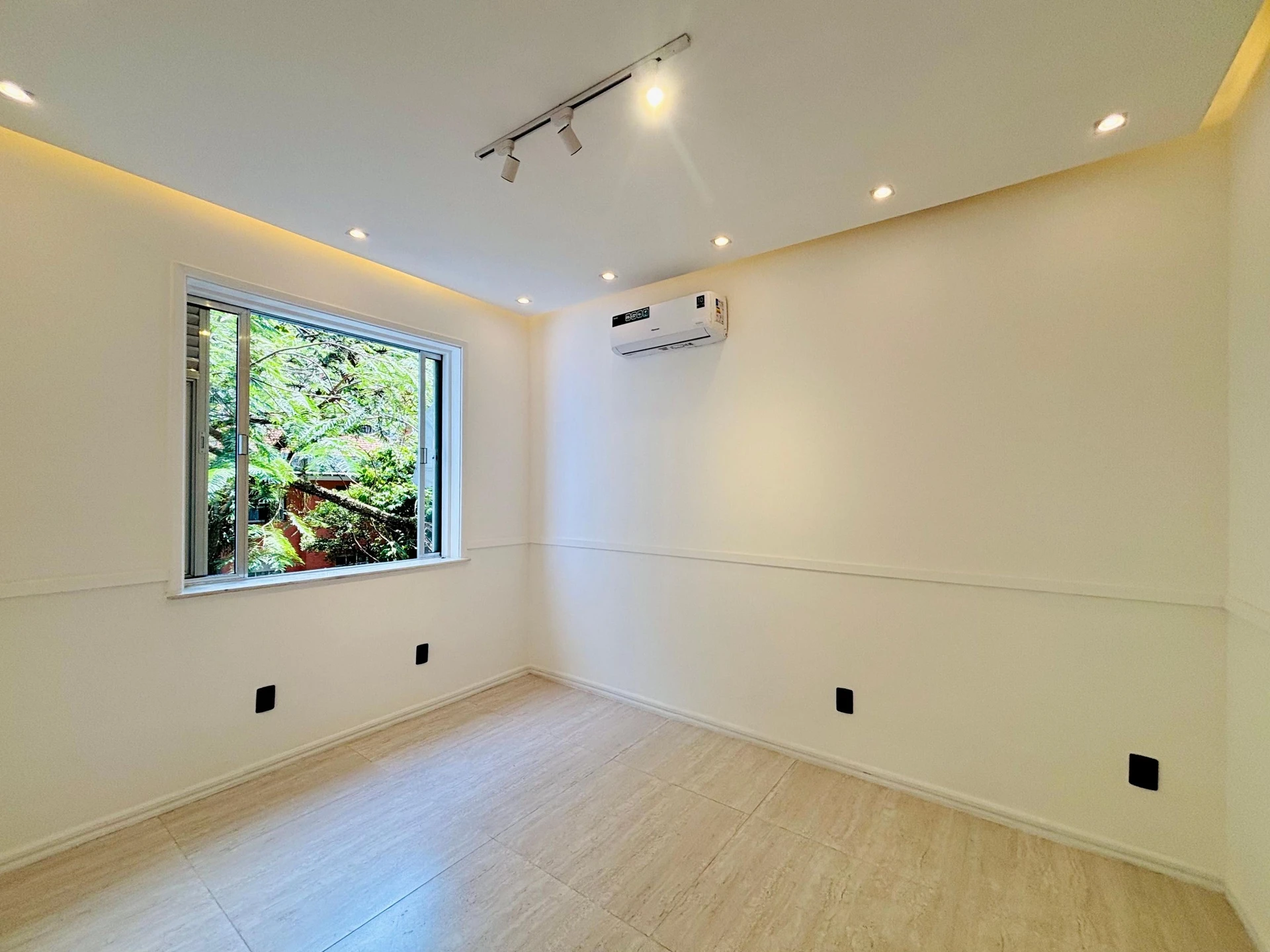 3-bedroom, 90 m² apartment in Rio de Janeiro — photo 12