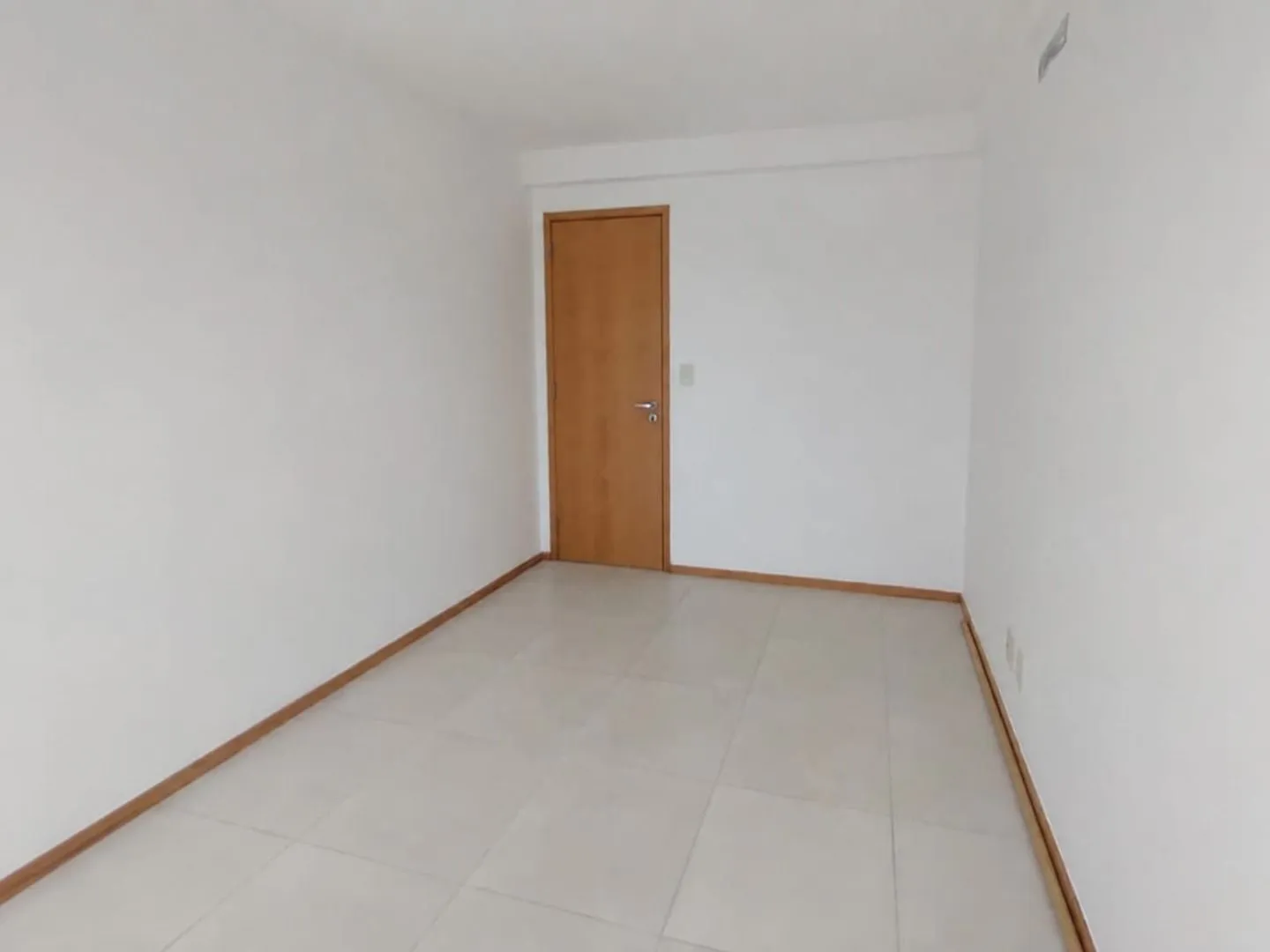 2-bedroom apartment in a building with a sauna — photo 23