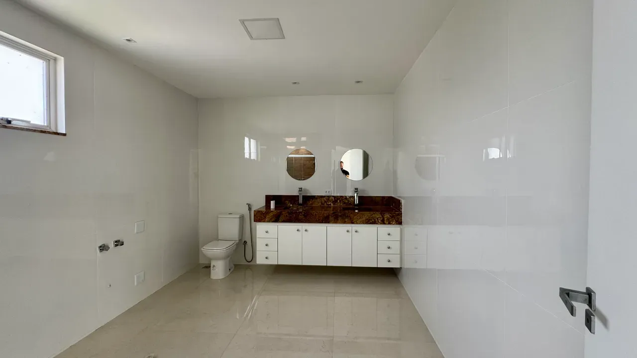 Casa com 5 quartos e cozinha integrada bem prática — photo 20