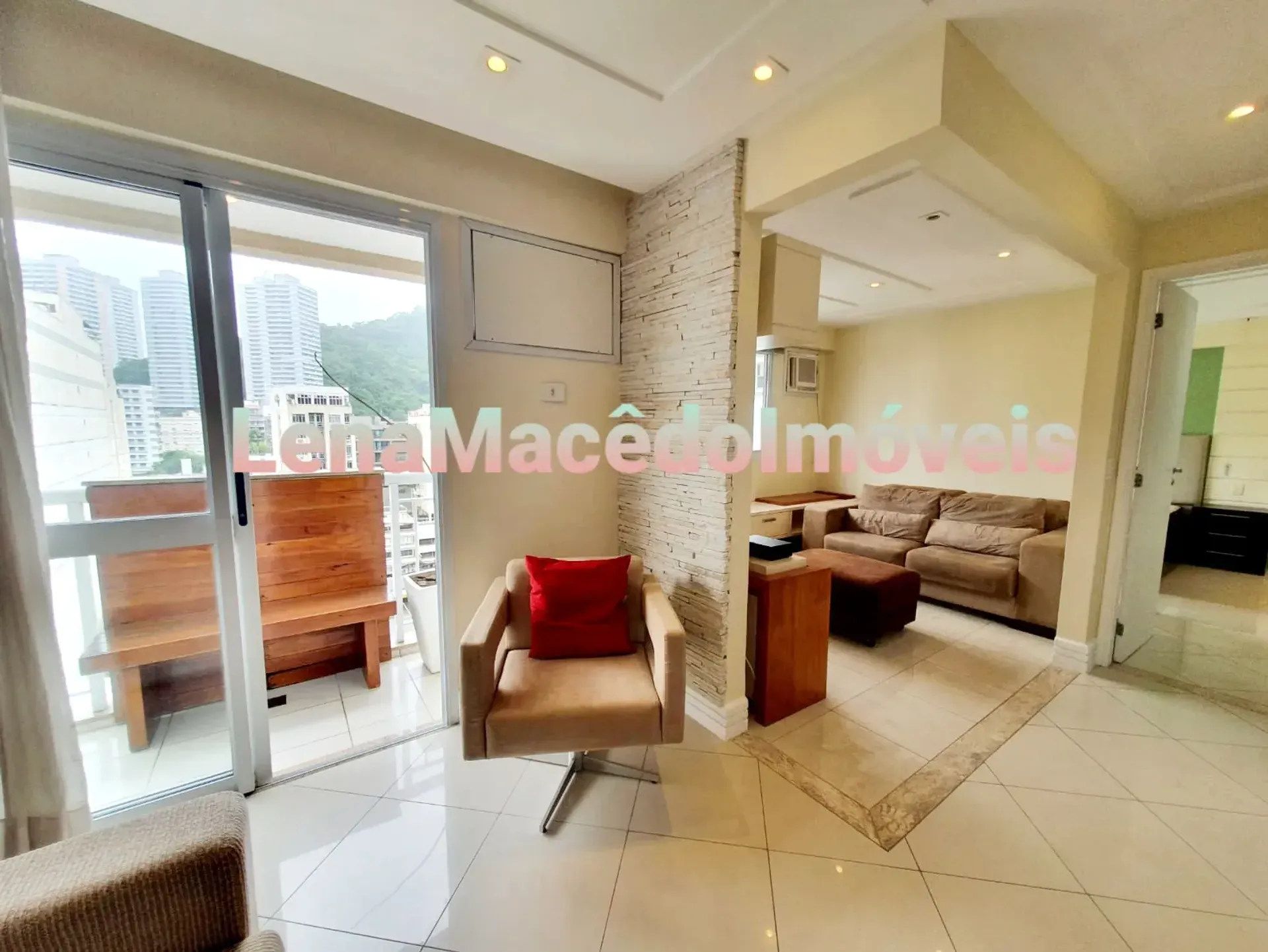 1-bedroom 2-bath apartment with parking and balcony — photo 17