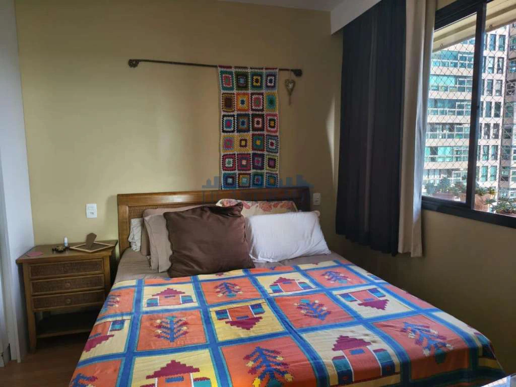 152 m² apartment with 4 bedrooms and enclosed balcony — photo 9