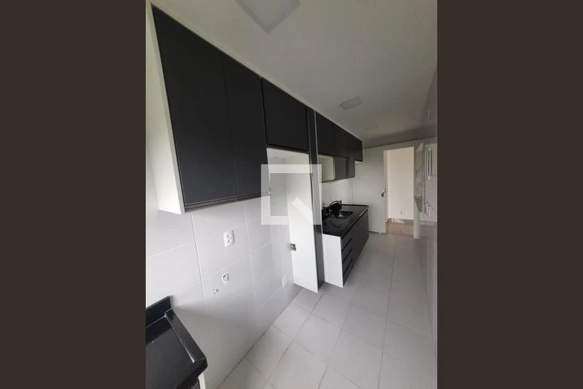 Rental apartment with 1 bedroom and balcony, 45 m² — photo 13