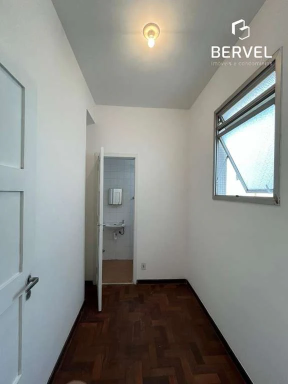 112 m² rental apartment with 3 bedrooms and city view — photo 25