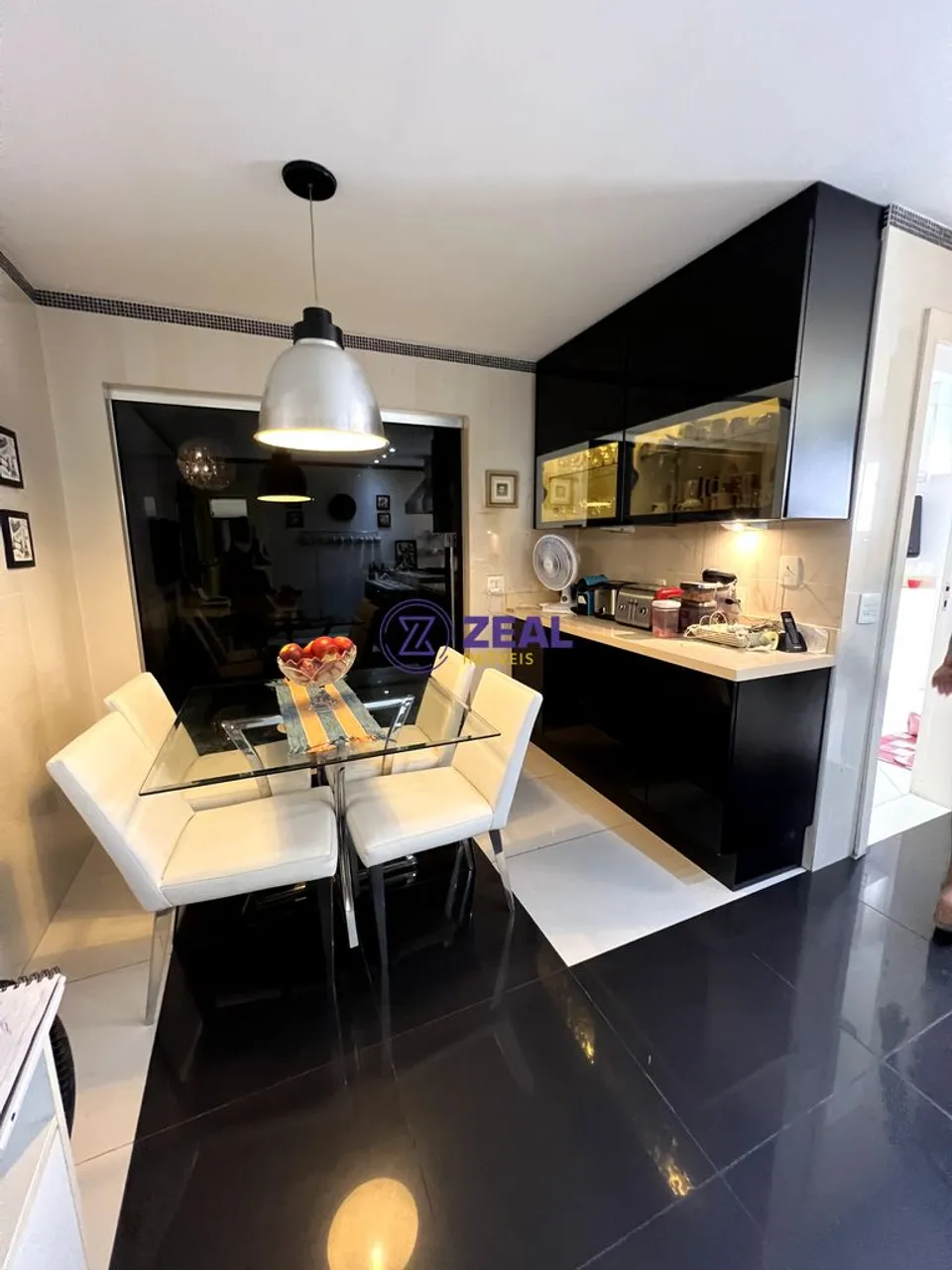 Furnished triplex house with 5 bedrooms and 5 parking — photo 16