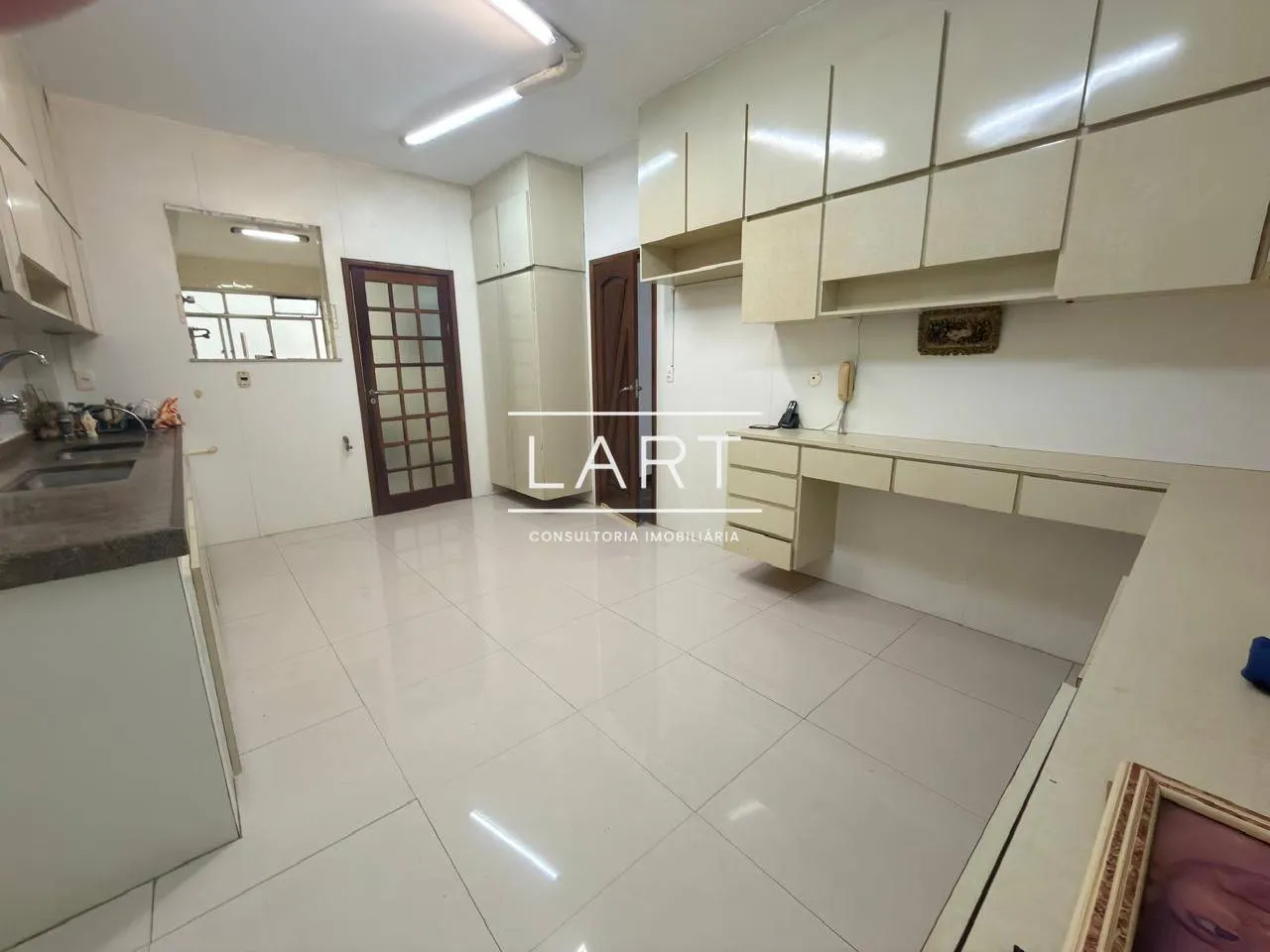 3-bedroom apartment with 159 m² and 1 parking space — photo 16