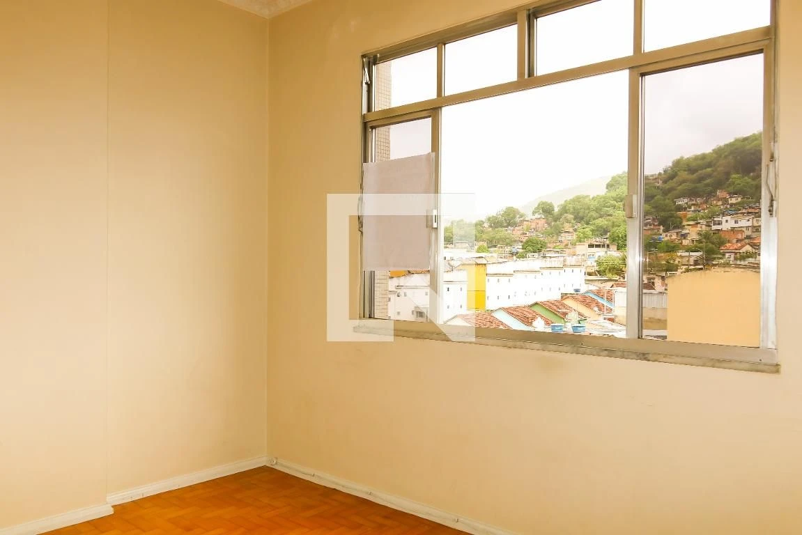 Apartamento de 2 habitaciones con 1 baño y 1 plaza — photo 26