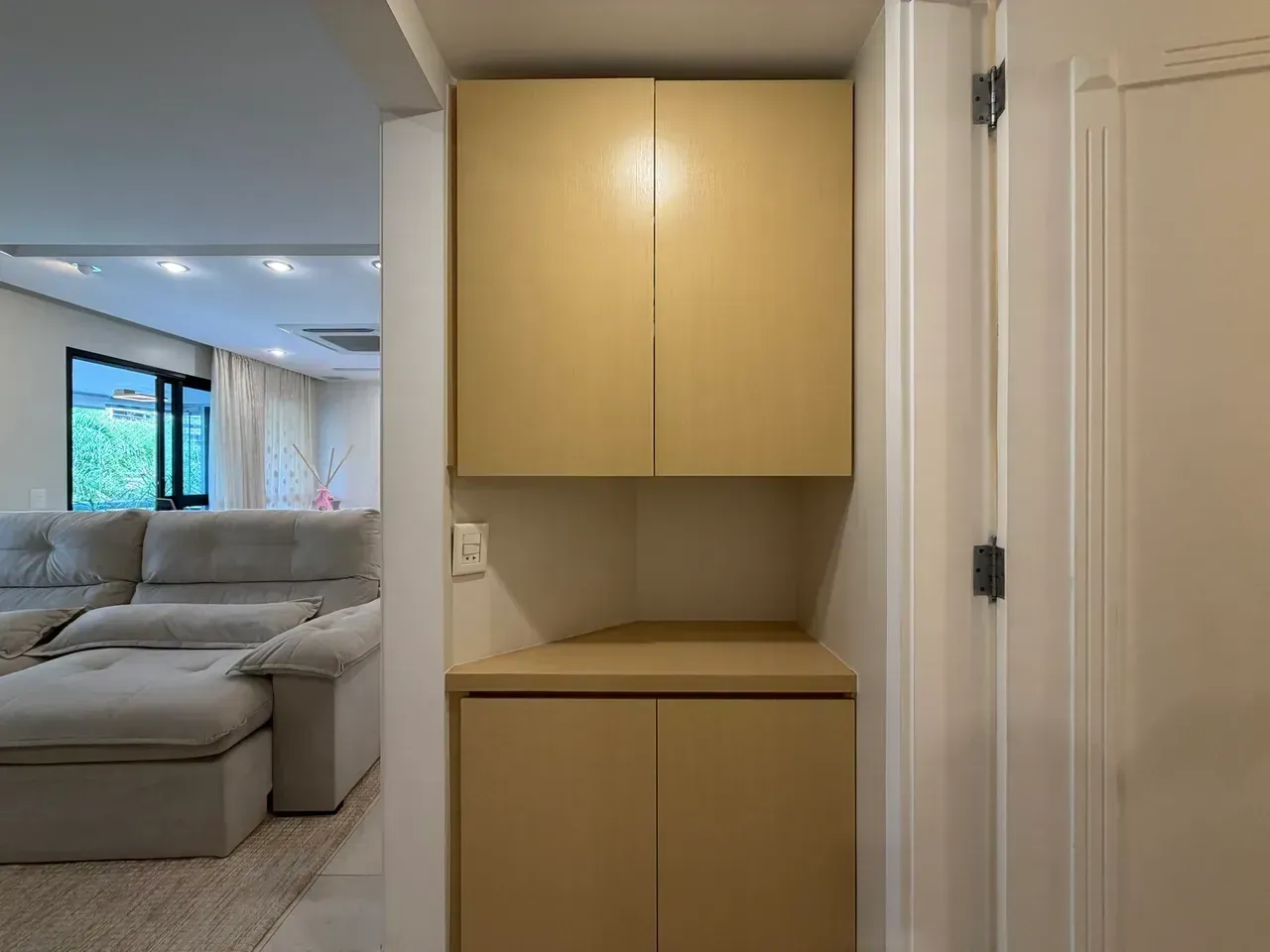 Furnished apartment, 160 m², with a jacuzzi — photo 32