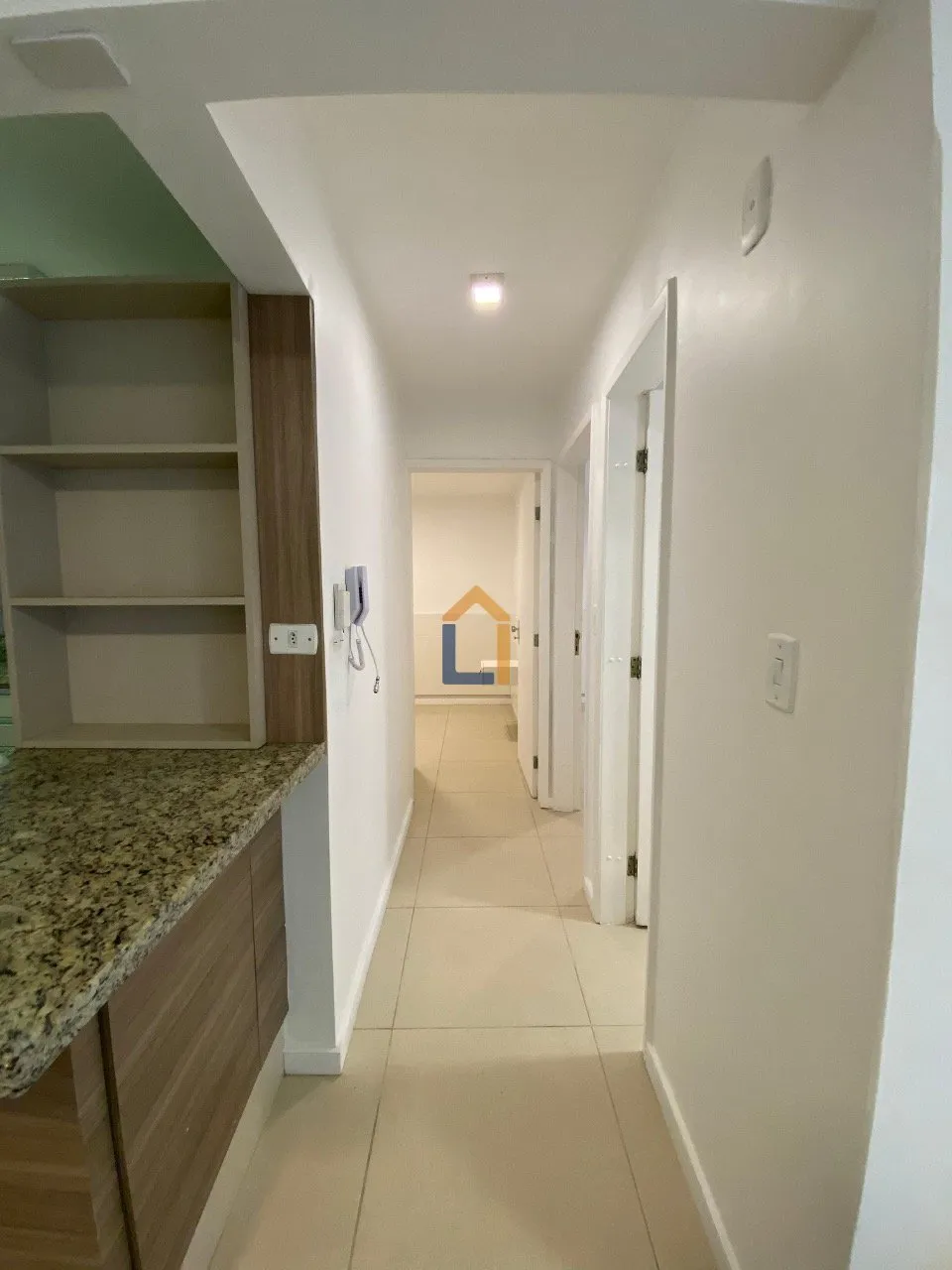 Ground-floor apartment with 2 bedrooms and integrated kitchen — photo 9