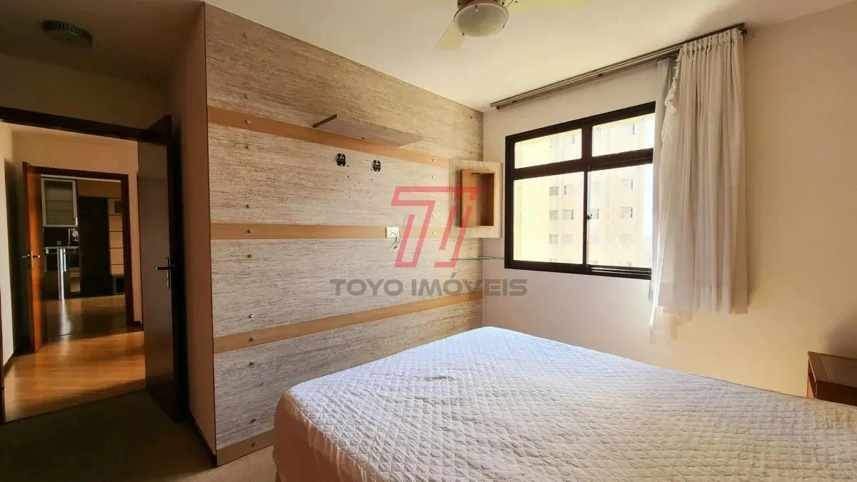 3-bedroom apartment with a bathtub in Curitiba — photo 17