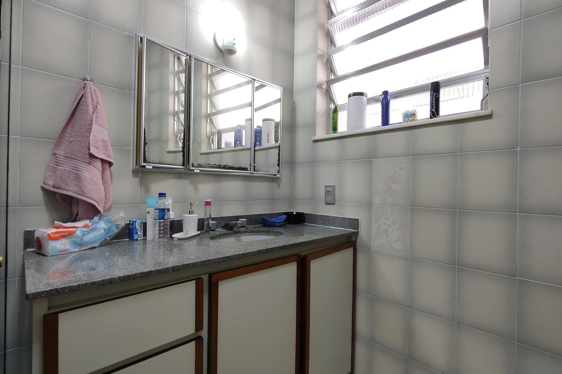 Jacuzzi y 3 dormitorios: casa de 742 m² — photo 62