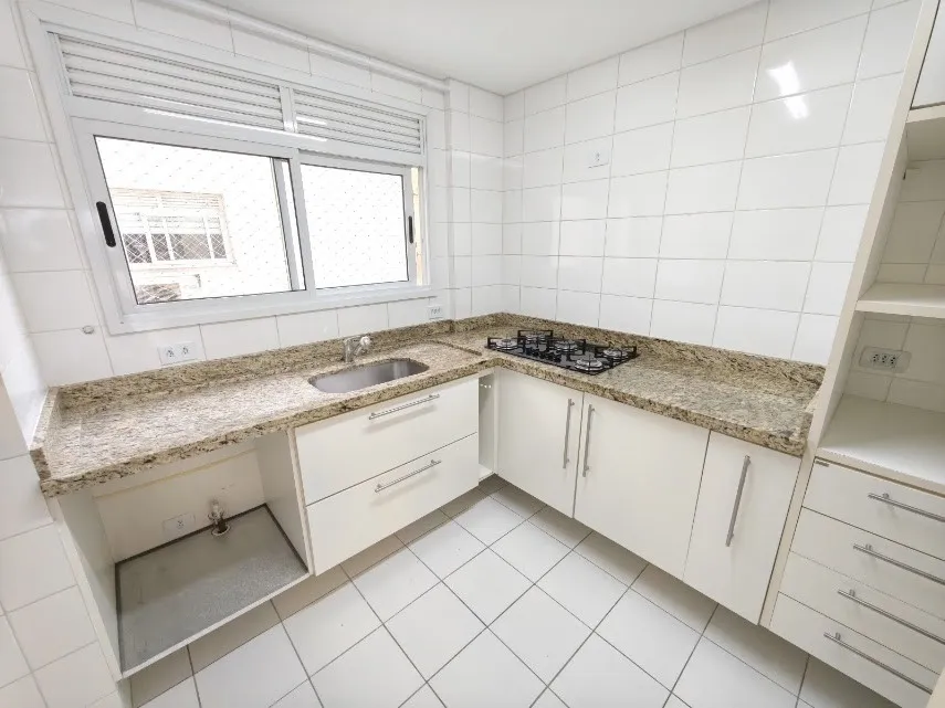 Apartamento de 3 quartos 201 m² com sacada e churrasqueira