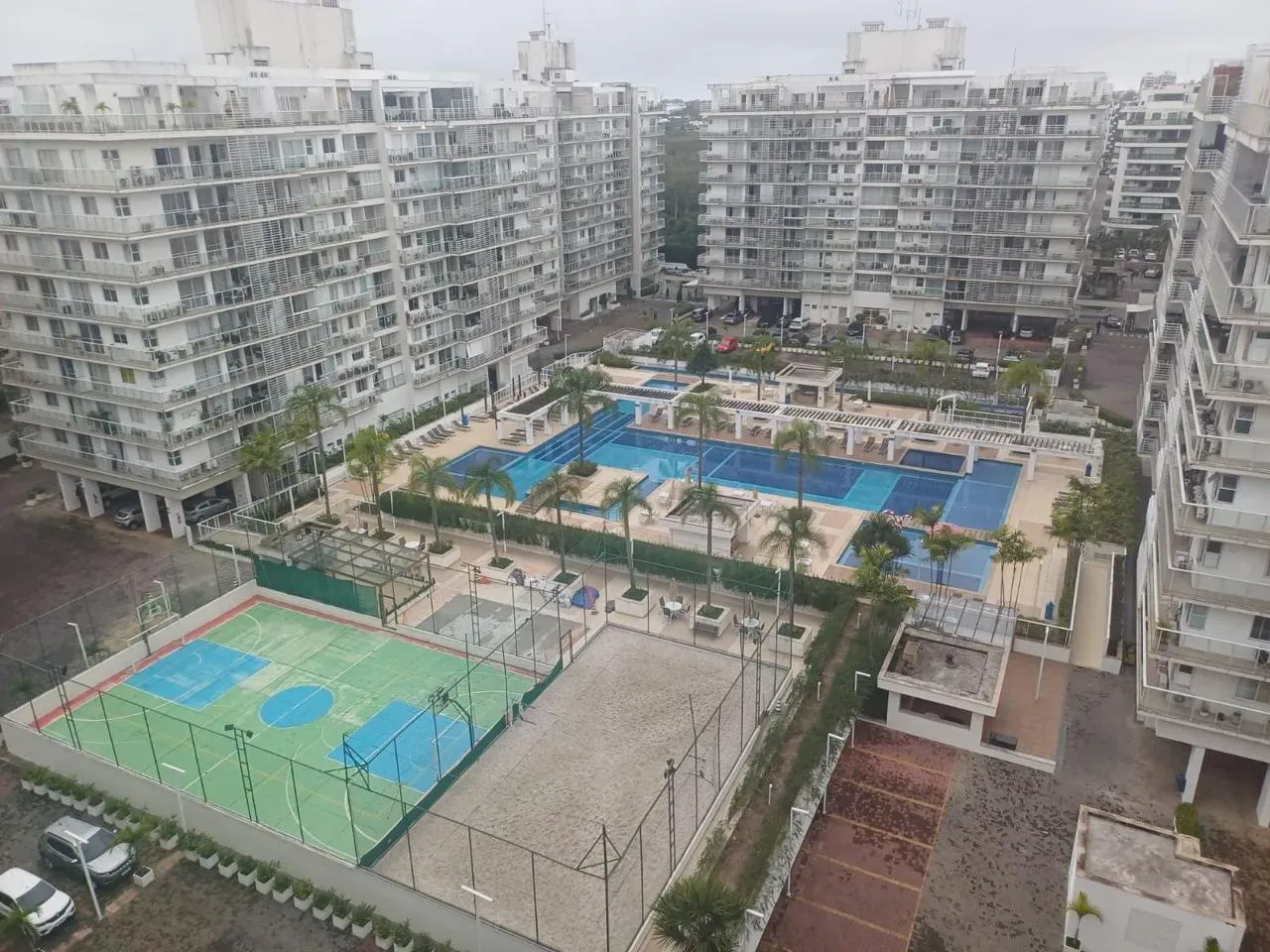 Apartamento com 4 quartos e 3 banheiros — photo 53