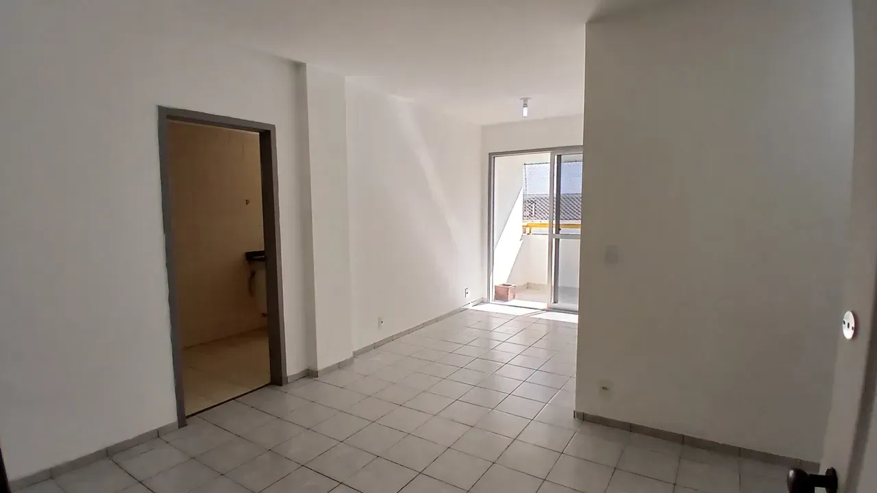 2-bedroom apartment with a balcony and 67 m² — photo 3