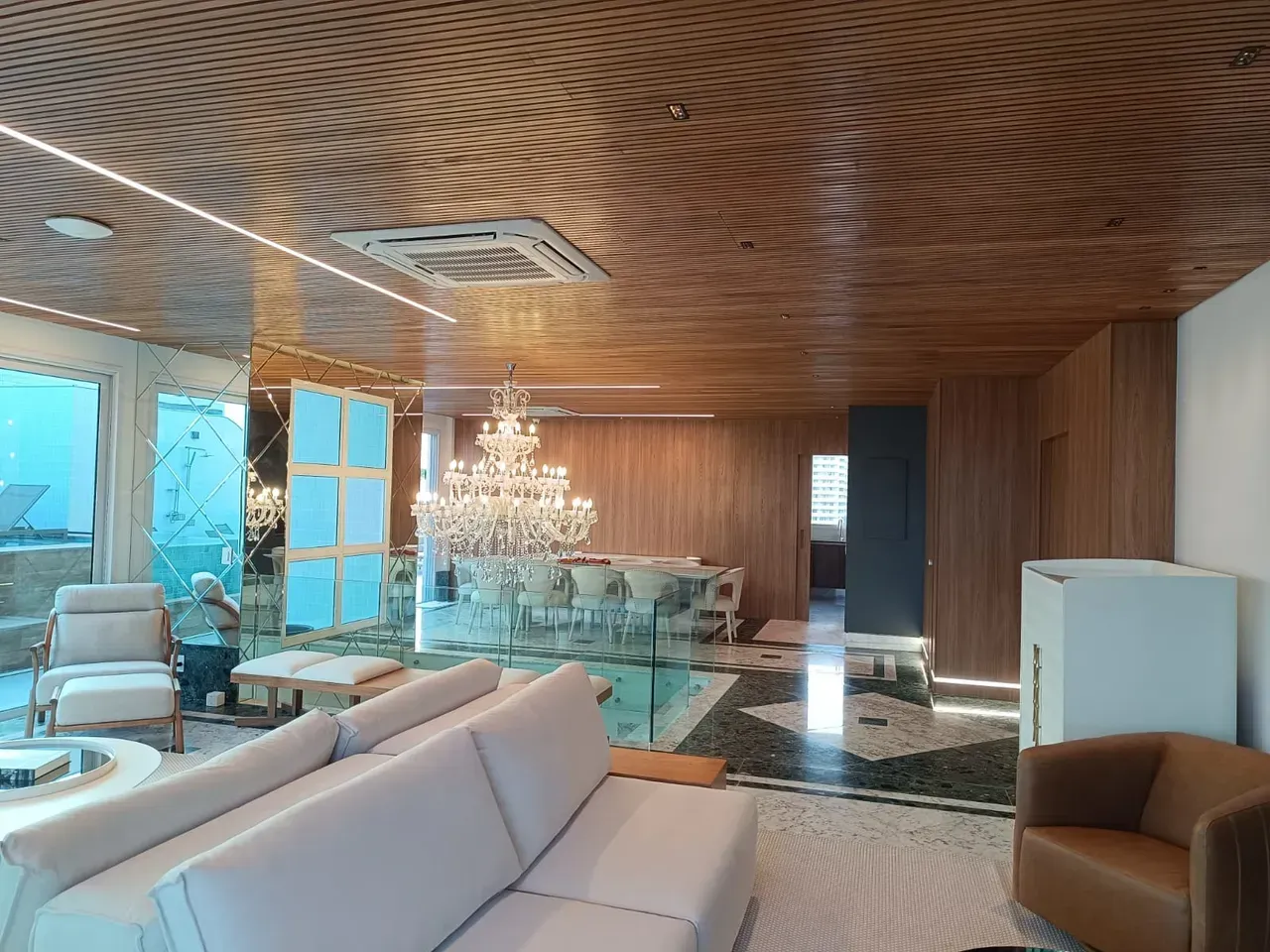 575 m² duplex with 4 bedrooms and 5 bathrooms — photo 26
