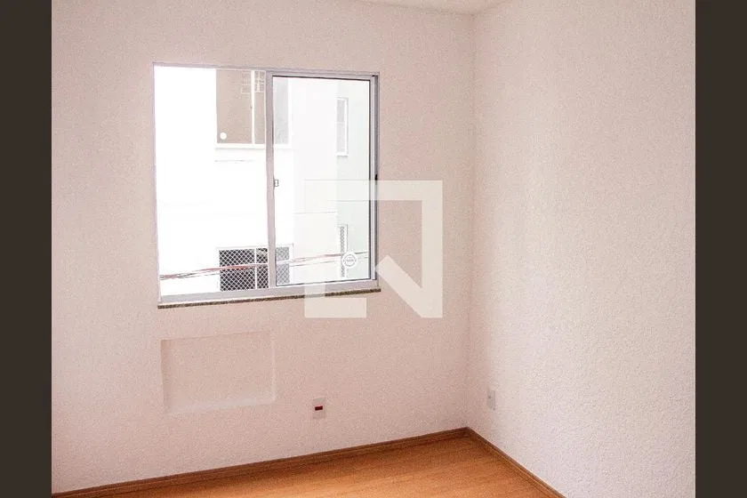 Apartamento sem mobília com 2 quartos e 45 m² — photo 2