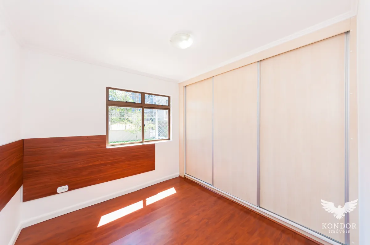 3-bedroom apartment with a balcony and 136 m² — photo 24