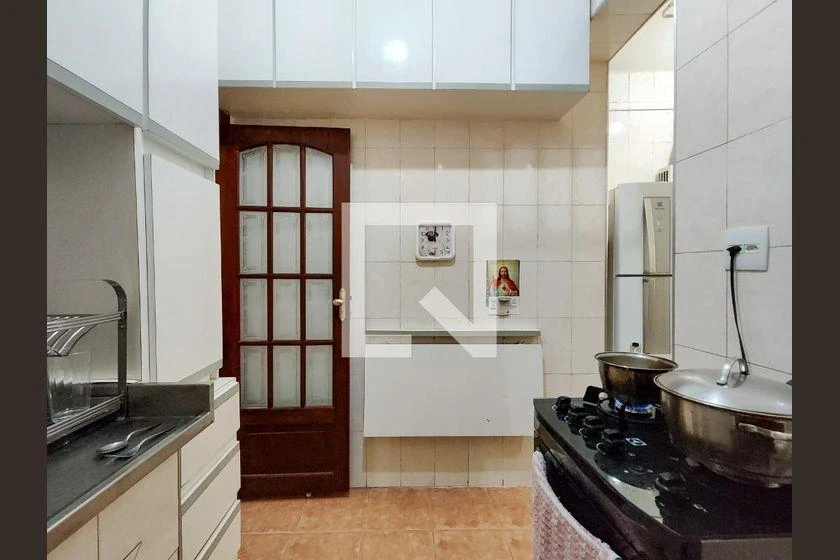 Furnished apartment, 70 m², with a walk-in closet — photo 24