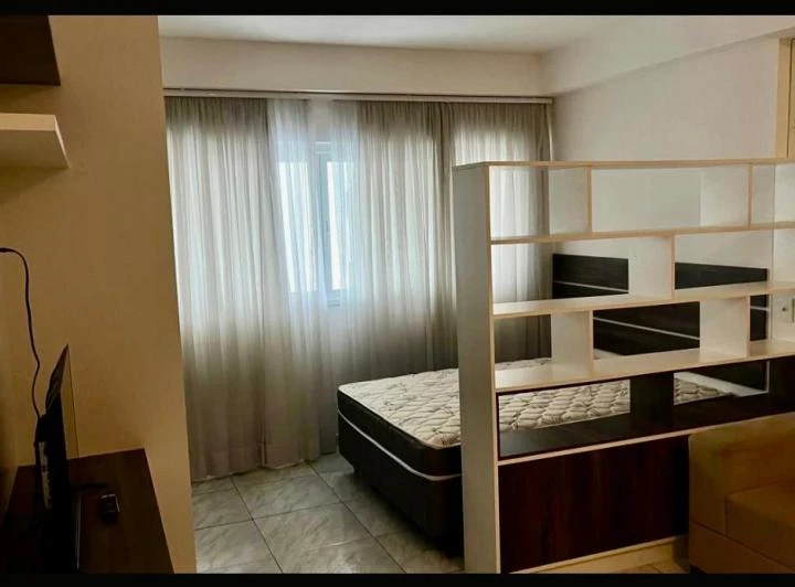 Apartamento mobiliado de 1 quarto com cozinha prática — photo 2