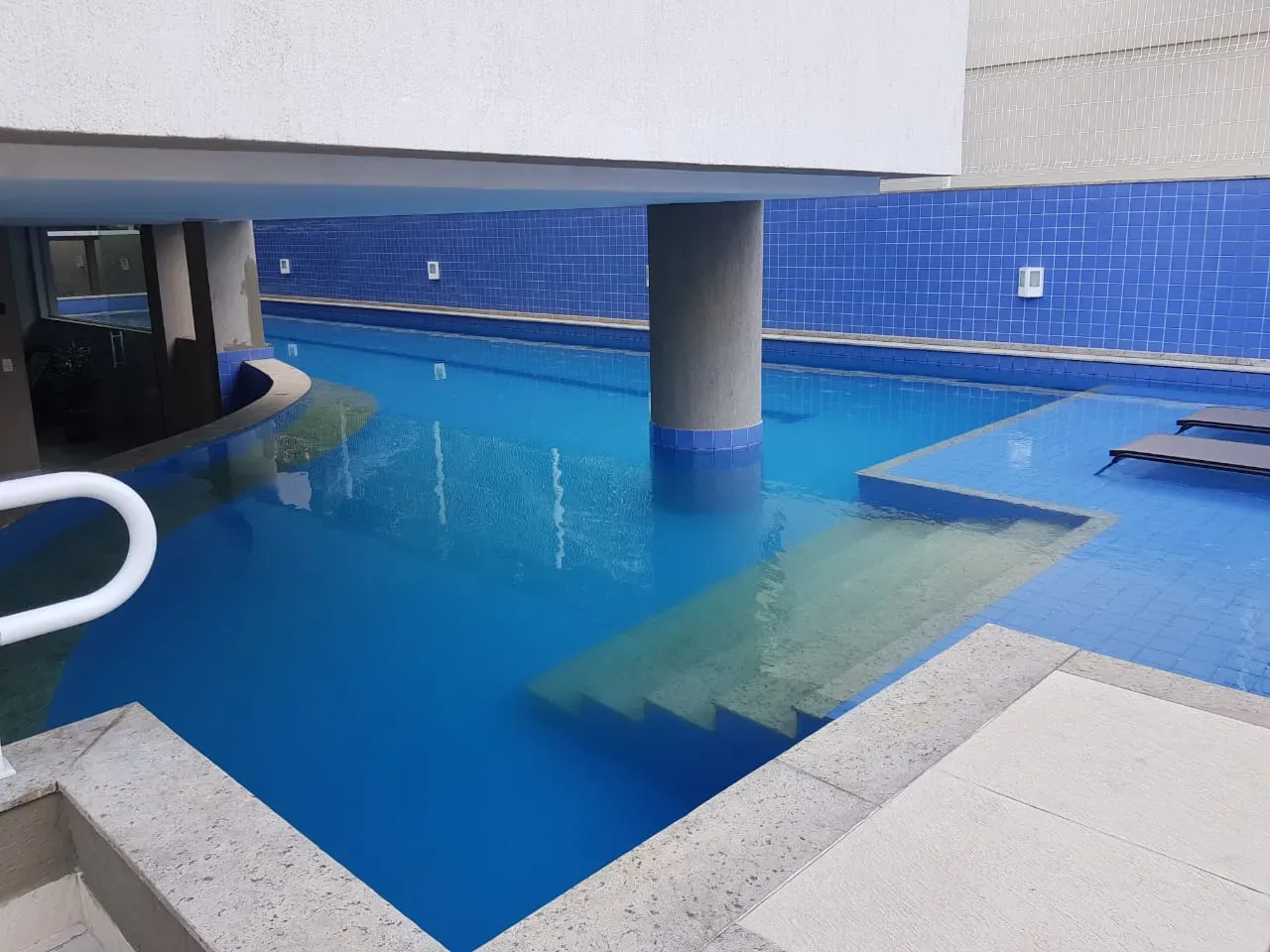 Балкон с грилем и 2 спальни: квартира 91 м² — photo 41