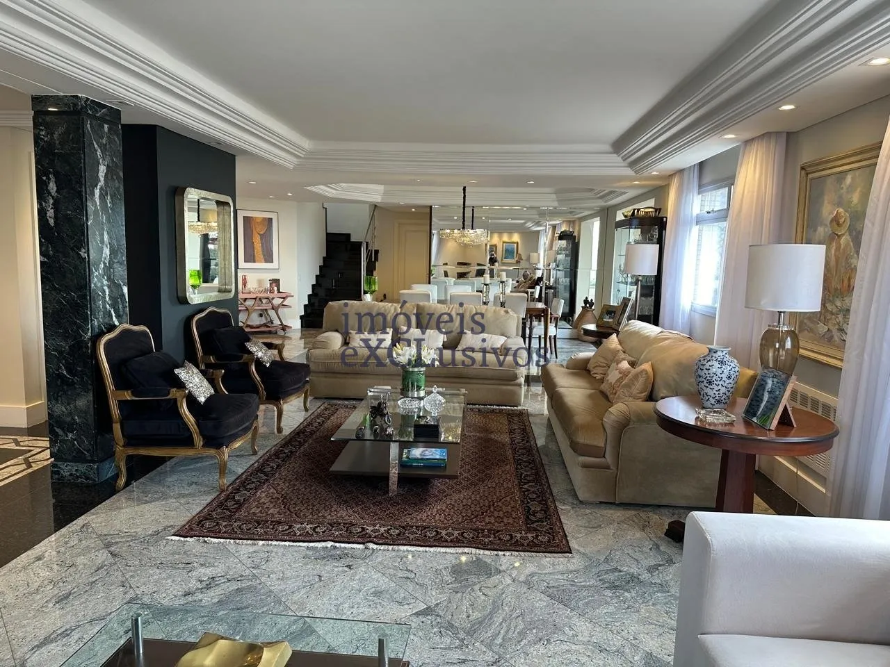 Furnished 4-bedroom apartment with 5 bathrooms — photo 15
