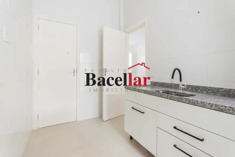 3-bedroom apartment, 95 m² — photo 3