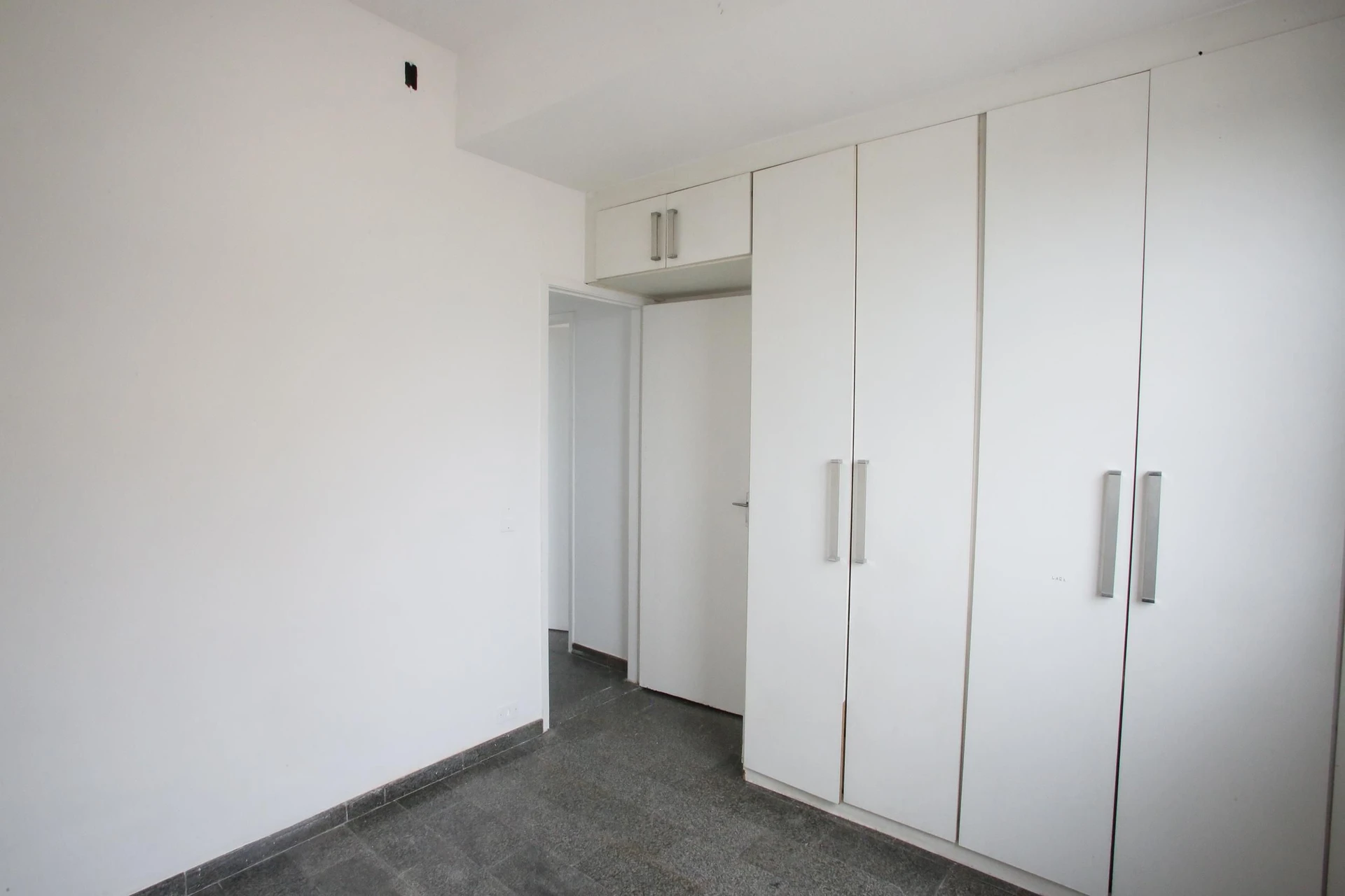 Rental apartment with 3 bedrooms and open-plan kitchen — photo 19