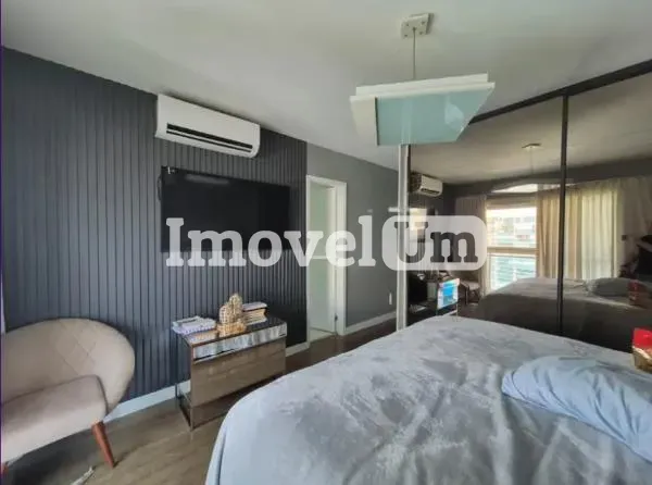 4-bedroom apartment in a building with a tennis court — photo 8